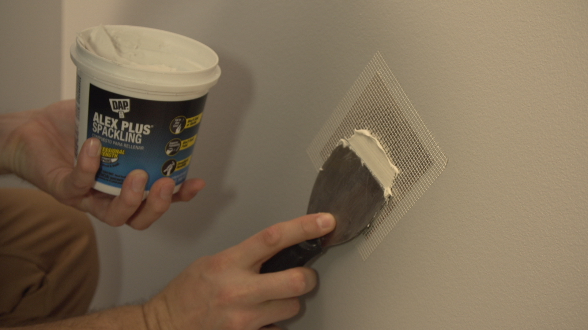 Sandpaper grit for 2024 painting walls