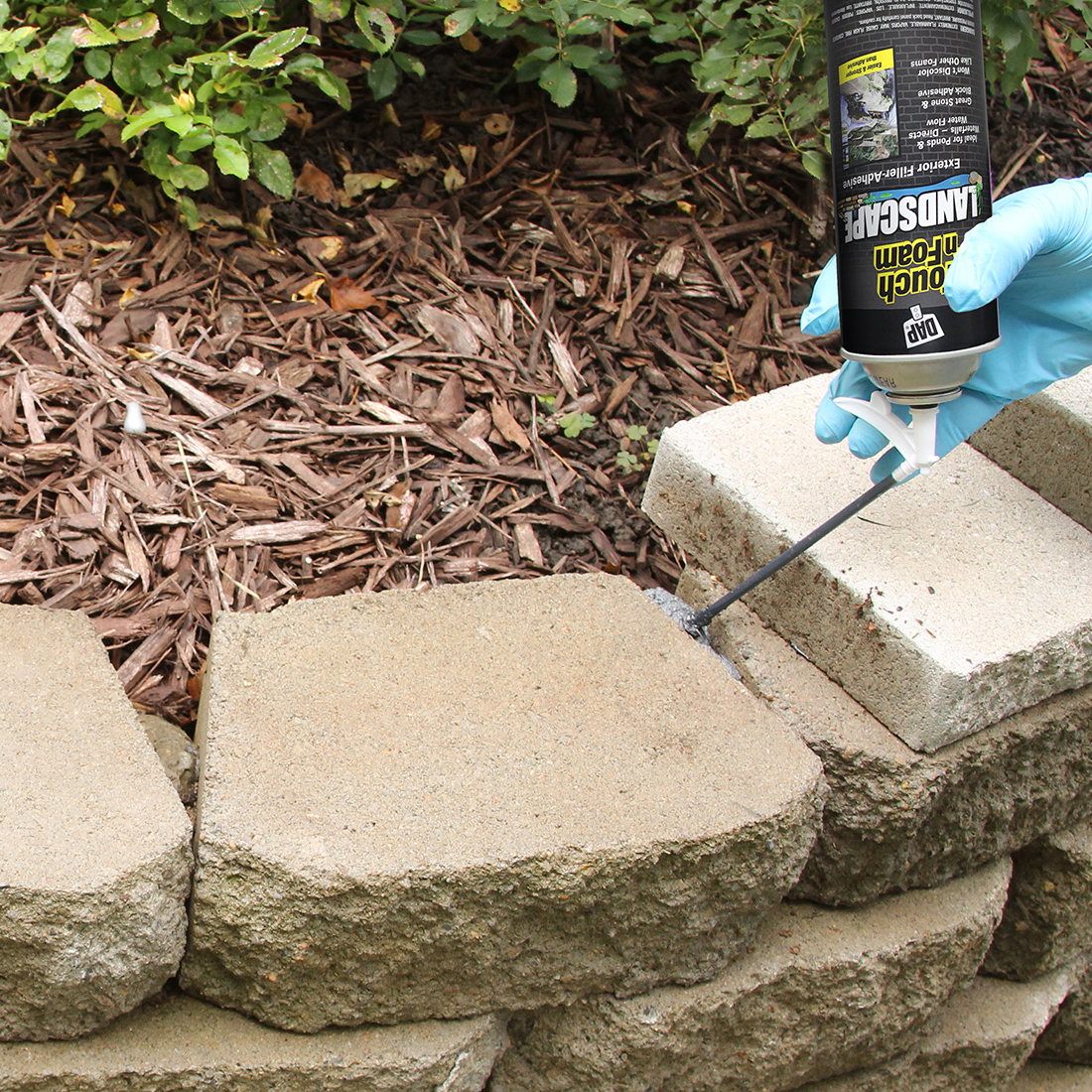 Touch 'n Foam Landscape Exterior Filler-Adhesive